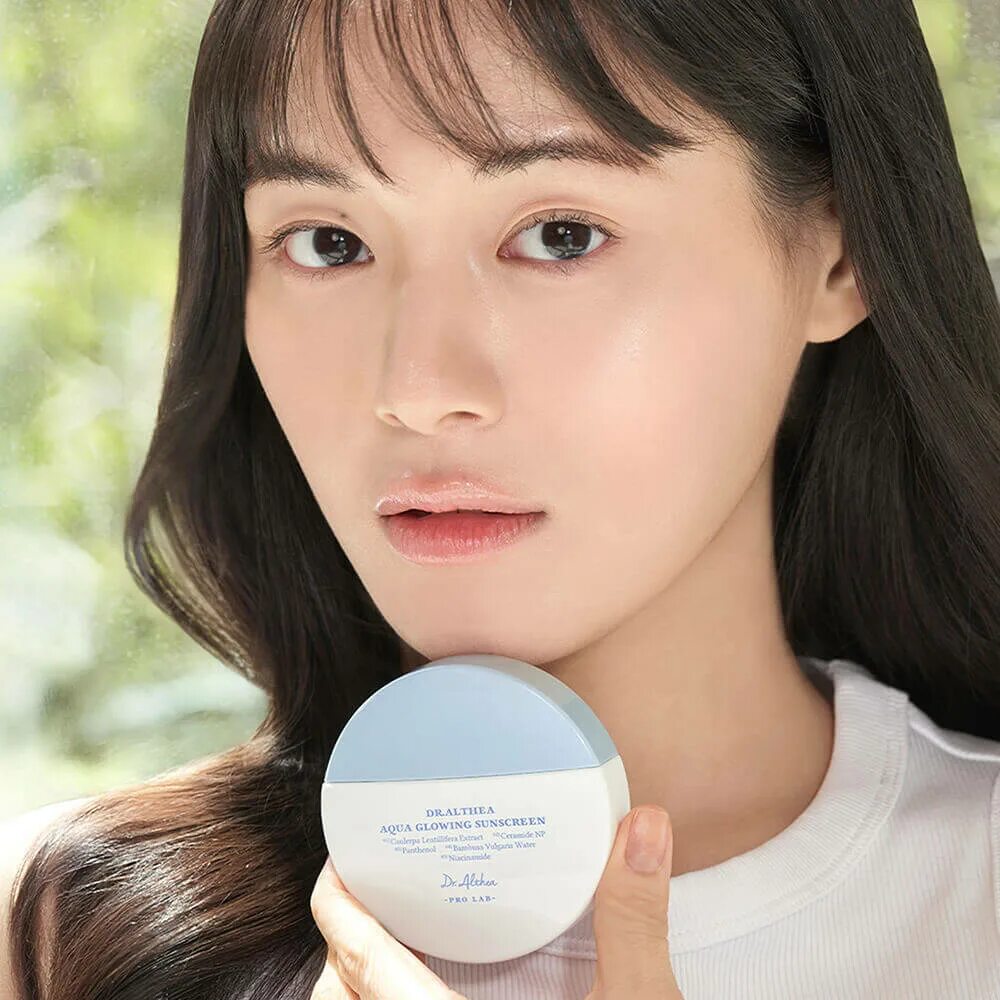 Увлажняющий солнцезащитный крем Dr. Althea Aqua Glowing Sunscreen SPF50+ PA++++, 45 мл