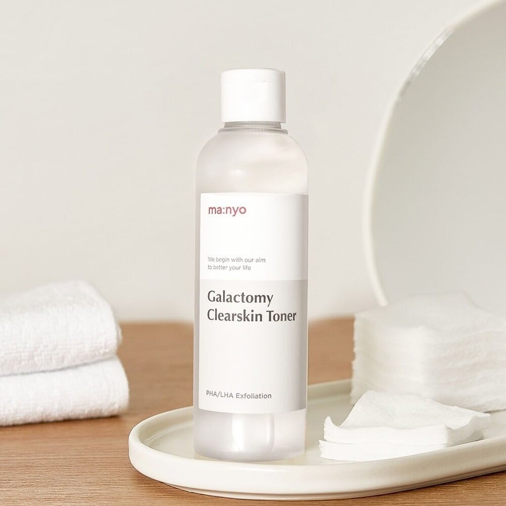 Кислотный очищающий тонер Manyo Galactomy Clearskin Toner, 210 мл