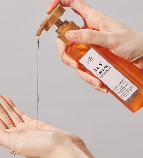 LADOR Шампунь для волос ACV Apple Vinegar, 430 мл