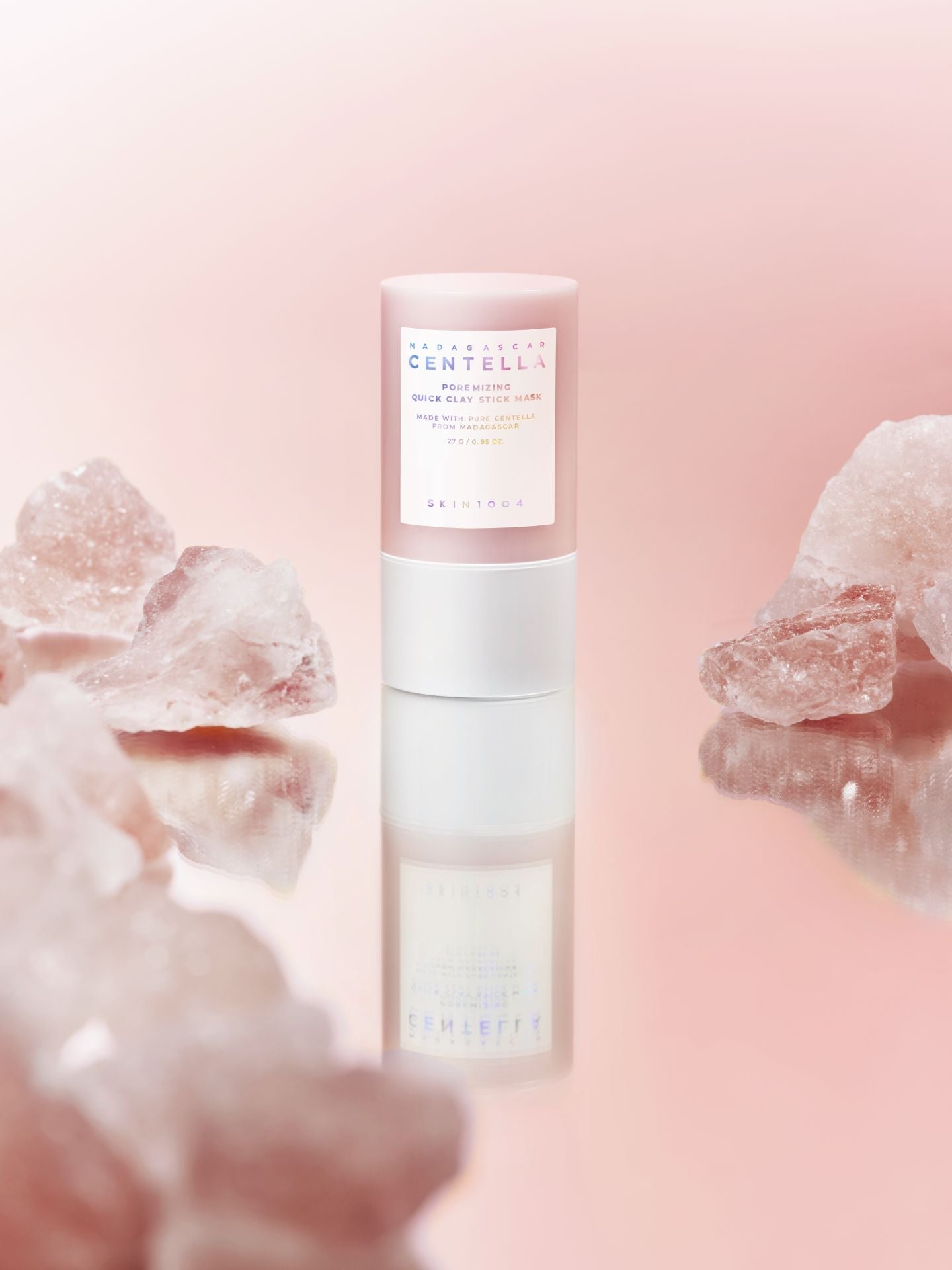 Глиняная маска для очищения пор в формате стика SKIN1004 Poremizing Quick Clay Stick Mask