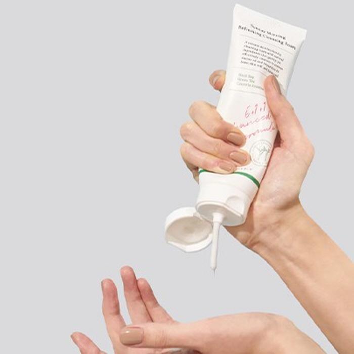 Увлажняющая пенка для умывания AXIS-Y Sunday Morning Refreshing Cleansing Foam, 120 мл