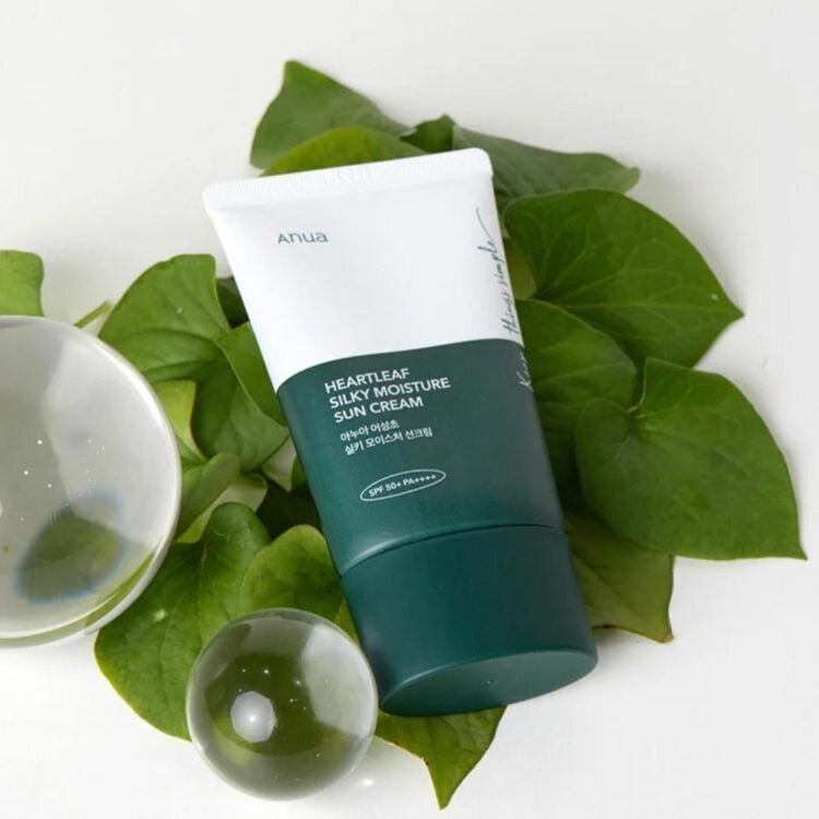 Успокаивающий солнцезащитный крем с хауттюйнией Anua Heartleaf Silky Moisture Sun Cream SPF50+PA++++, 50 мл